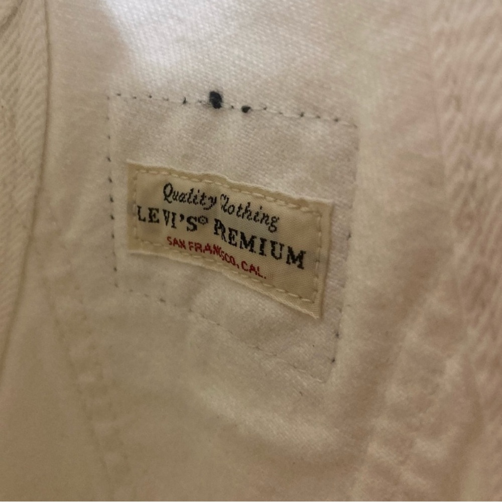 LEVI’S SHORTALLS ❤️❤️ - Picture 6 of 6